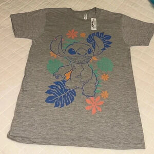 NWT Disney lilo & stitch short sleeve shirt girls size small